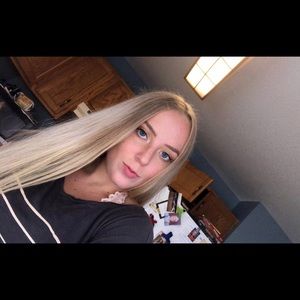 Meet your Posher, Melanie